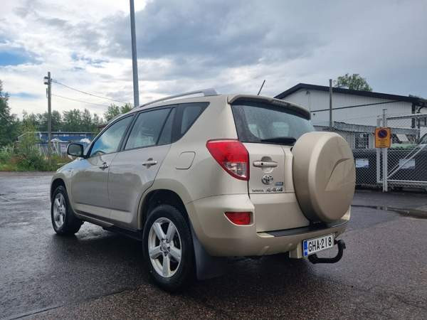 Toyota RAV4 Helsinki - изображение 2