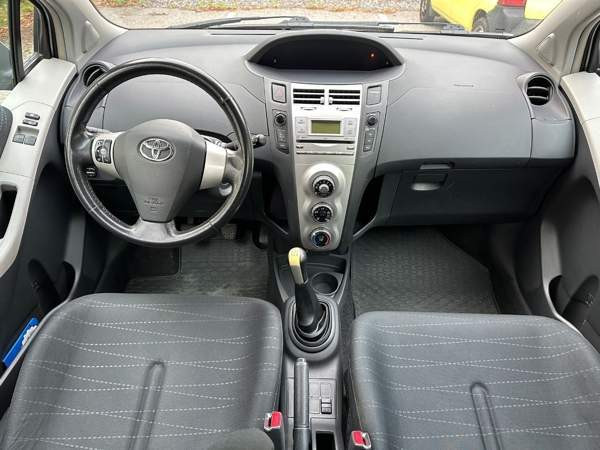 Toyota Yaris Helsinki - valokuva 7