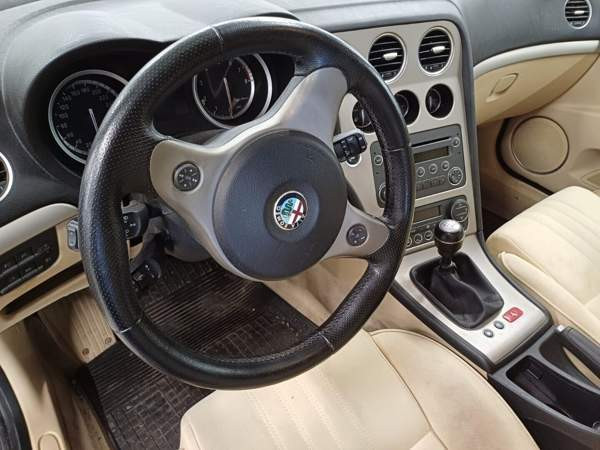 Alfa Romeo 159 Хювинкяя - изображение 8