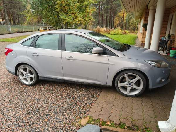 Ford Focus Kemijärvi - valokuva 3