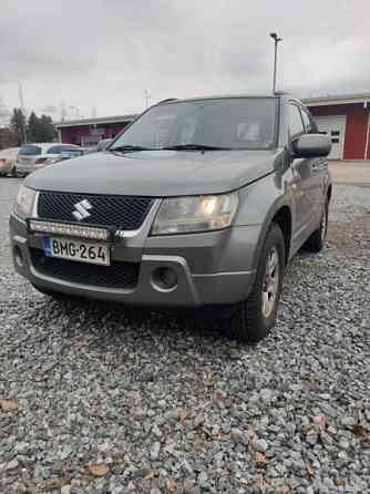 Suzuki Grand Vitara Раума