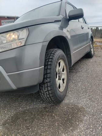 Suzuki Grand Vitara Раума - изображение 8