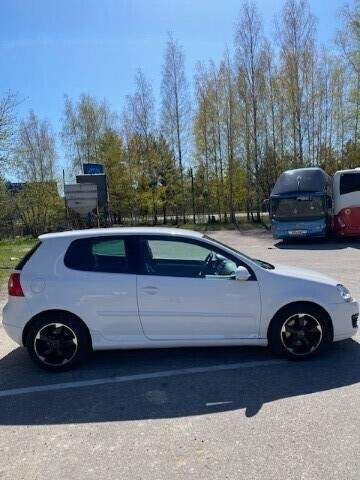 Volkswagen Golf Vantaa - valokuva 1