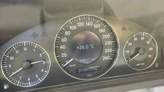 Mercedes-Benz CLK Pomarkku