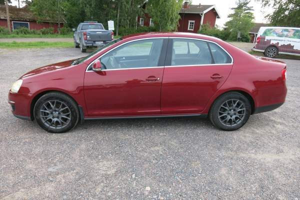 Volkswagen Jetta Lieto - photo 3
