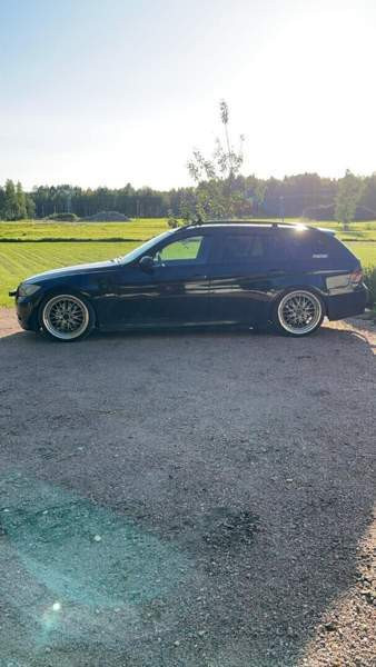 BMW 320 Muhos - valokuva 4