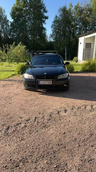 BMW 320 Muhos - valokuva 2