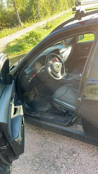 BMW 320 Muhos - valokuva 8