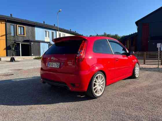 Ford Fiesta Вантаа