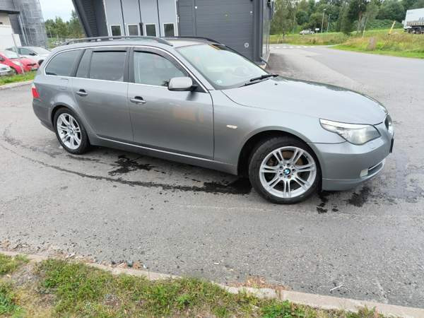 BMW 525 Торнио - изображение 2