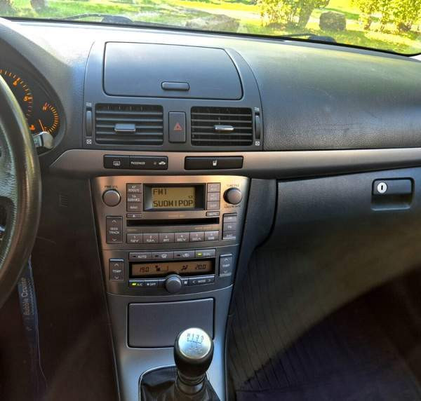 Toyota Avensis Sauvo – foto 7