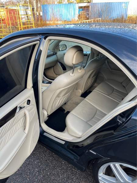 Mercedes-Benz C Tampere - valokuva 4