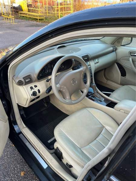 Mercedes-Benz C Tampere - valokuva 3