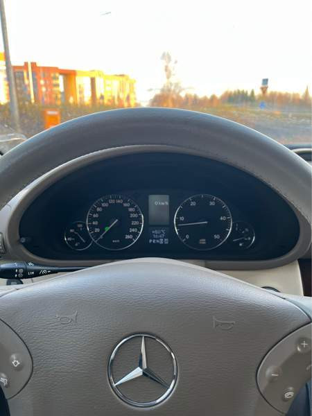 Mercedes-Benz C Tampere - valokuva 7