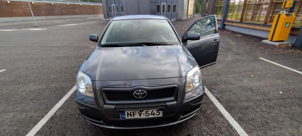 Toyota Avensis Jyvaeskylae - photo 1