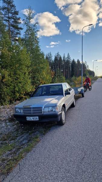 Mercedes-Benz 190 Glebychevo - valokuva 2