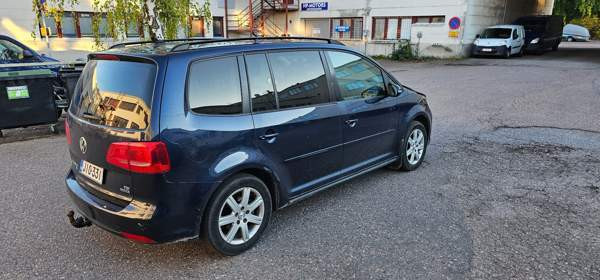 Volkswagen Touran Helsinki - valokuva 4
