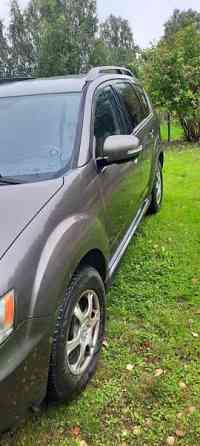 Mitsubishi Outlander Луга