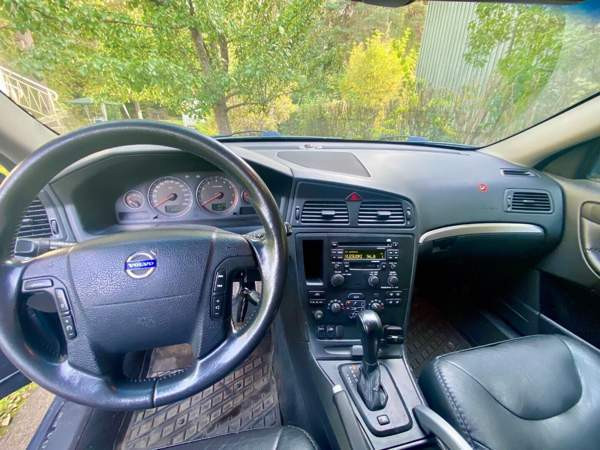 Volvo XC70 Helsinki - изображение 8