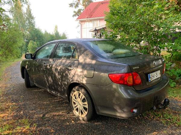 Toyota Corolla Padasjoki - valokuva 2