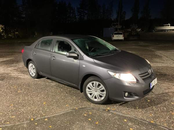 Toyota Corolla Padasjoki - valokuva 1