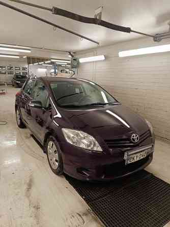 Toyota Auris Каяни