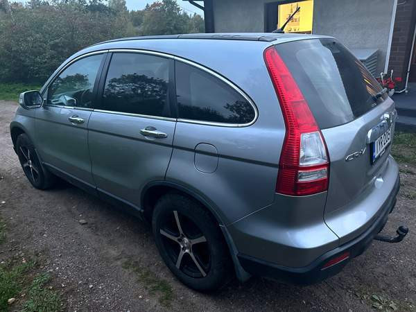 Honda CR-V Raasepori – foto 5