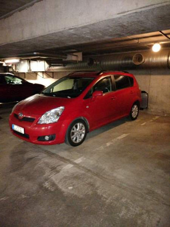Toyota Corolla Verso Helsinki - photo 1
