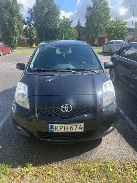 Toyota Yaris Саров - изображение 1