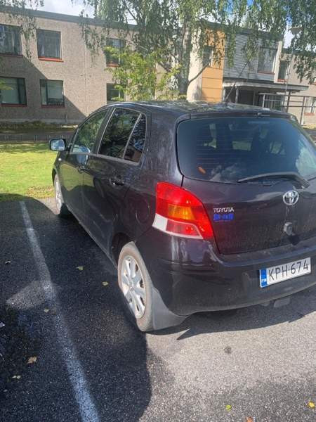 Toyota Yaris Саров - изображение 3