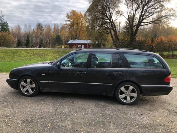 Mercedes-Benz E Luga - valokuva 2