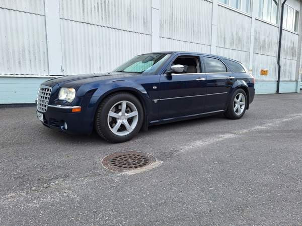 Chrysler 300C Sarov - valokuva 2