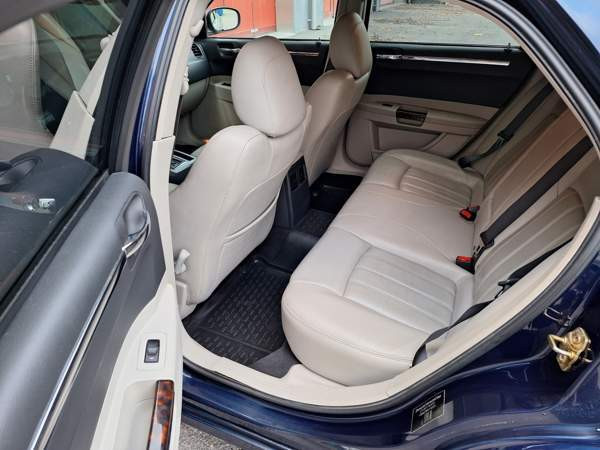 Chrysler 300C Sarov - valokuva 7