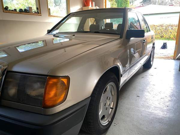 Mercedes-Benz 260 Eurajoki - valokuva 4