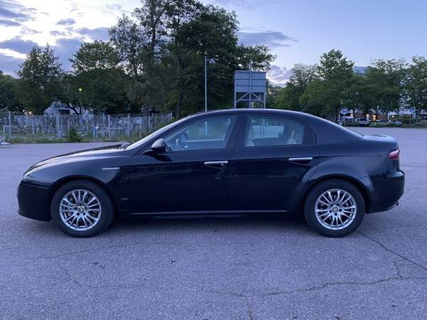 Alfa Romeo 159 Helsinki - valokuva 2