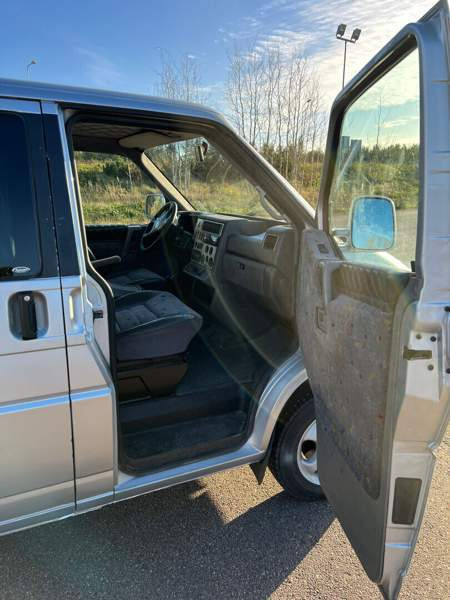 Volkswagen Caravelle Hamina - valokuva 6