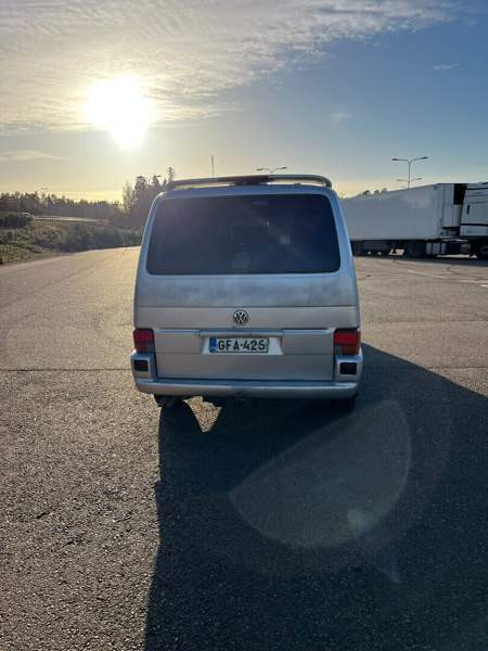 Volkswagen Caravelle Hamina - valokuva 4