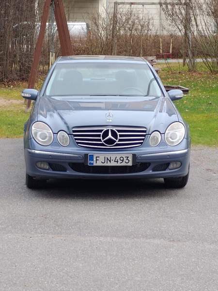 Mercedes-Benz 280 Korsholm - valokuva 2