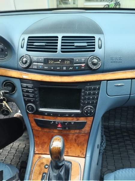 Mercedes-Benz 280 Korsholm - valokuva 4