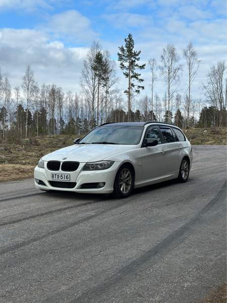 BMW 320 Joroinen - valokuva 3