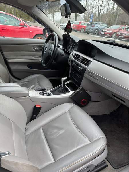 BMW 320 Joroinen - valokuva 4