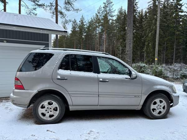 Mercedes-Benz ML Outokumpu - изображение 2