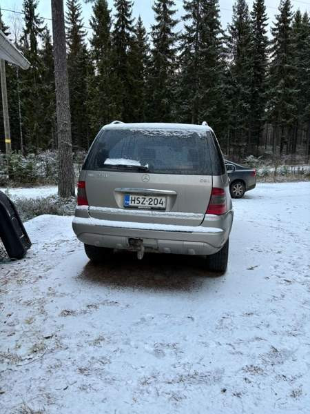 Mercedes-Benz ML Outokumpu - valokuva 3
