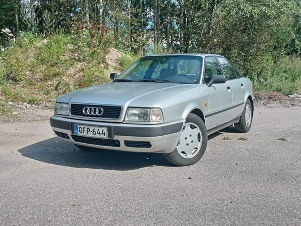 Audi 80 Glebychevo - valokuva 2