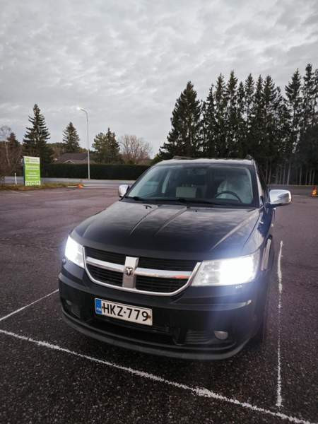 Dodge Journey Sarov - valokuva 2