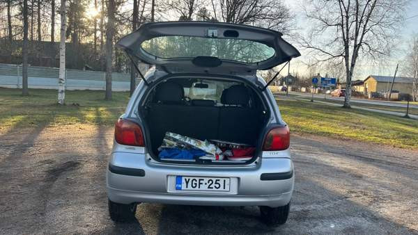 Toyota Yaris Sarov - valokuva 6