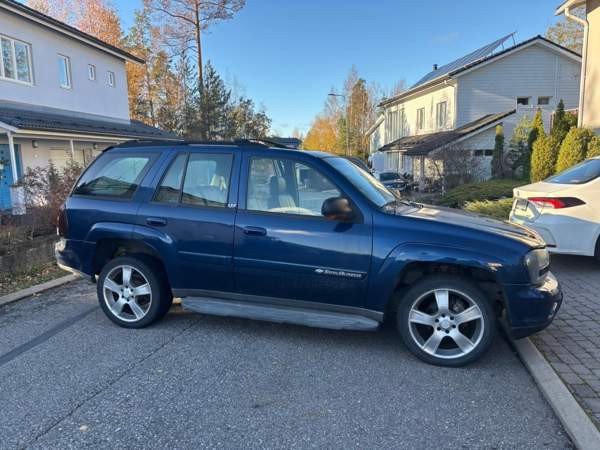 Chevrolet Trailblazer Kirkkonummi - valokuva 1
