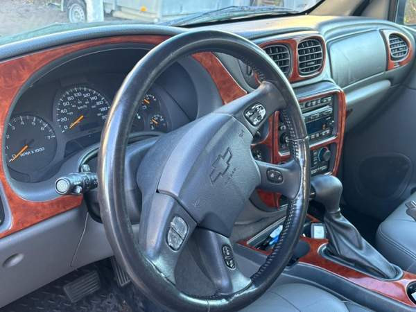 Chevrolet Trailblazer Kirkkonummi - valokuva 7