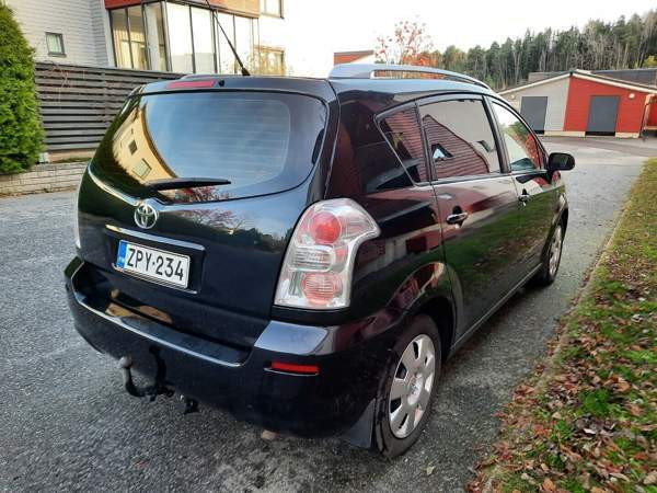 Toyota Corolla Verso Laitila - valokuva 2