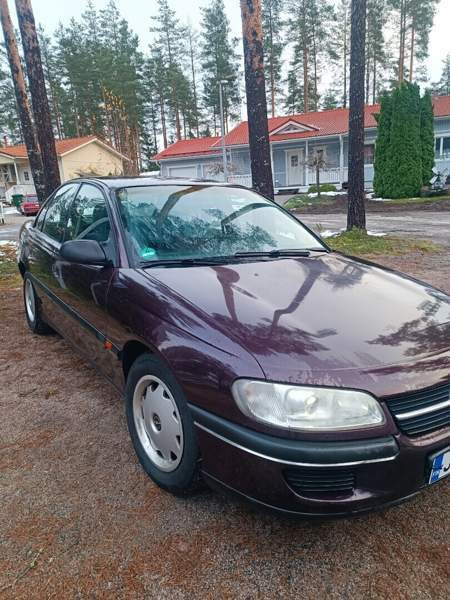 Opel Omega Hämeenlinna - valokuva 2